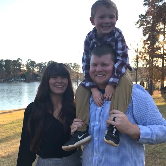 Meet your Posher, Gabrielle - Picture 3 of 4